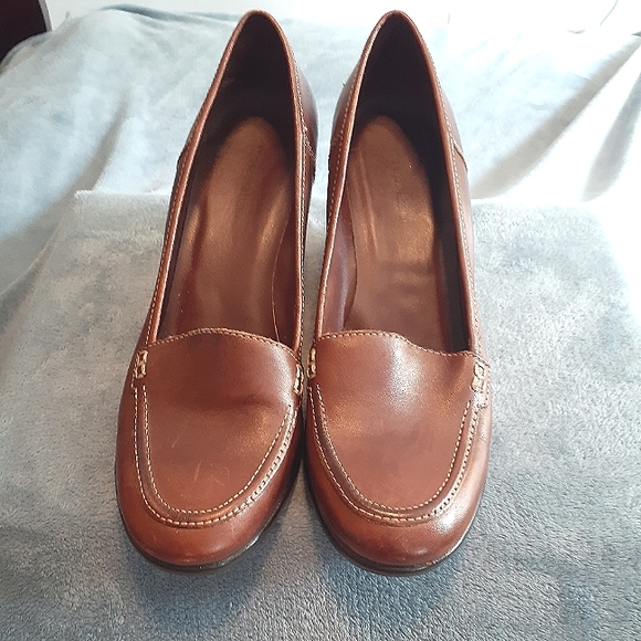 Naturalizer Brown Wedge Heel Shoes - Picture 2 of 6